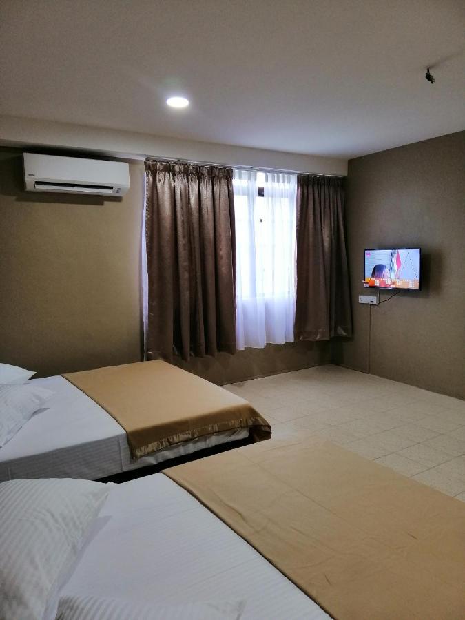 Hotel Nawar Pasir Mas Bagian luar foto