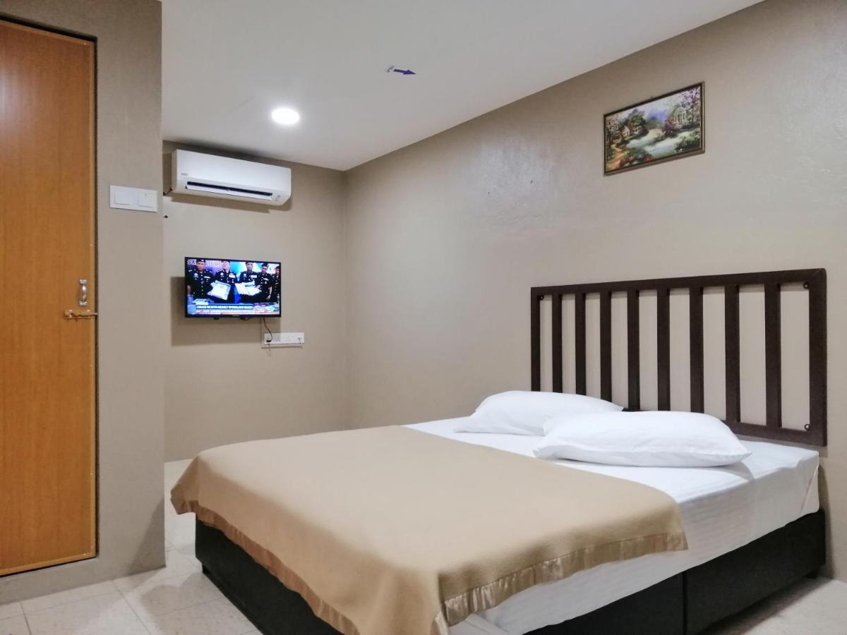 Hotel Nawar Pasir Mas Bagian luar foto