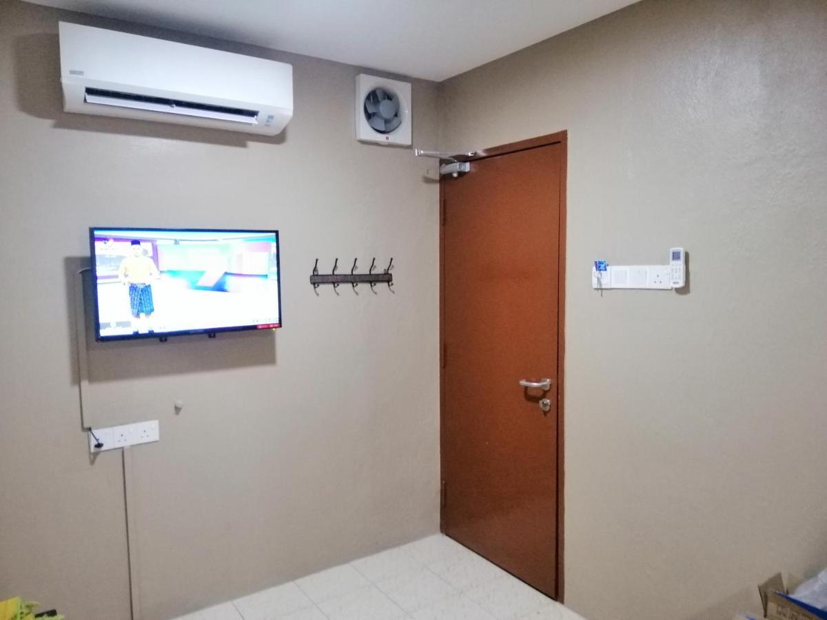 Hotel Nawar Pasir Mas Bagian luar foto