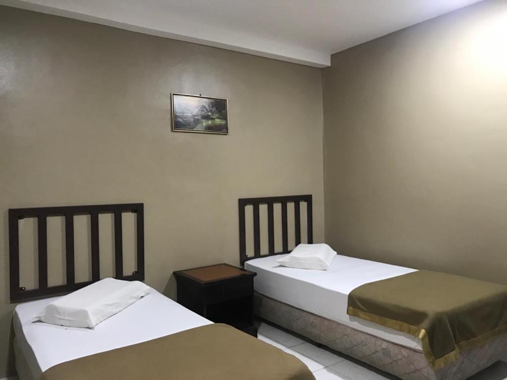 Hotel Nawar Pasir Mas Bagian luar foto