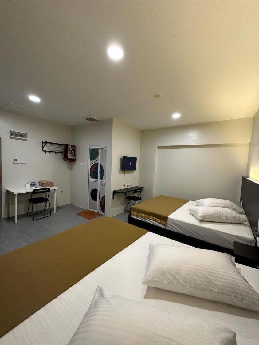 Hotel Nawar Pasir Mas Bagian luar foto